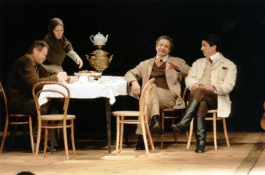 Spettacolo teatrale Zio Vania di Dodin